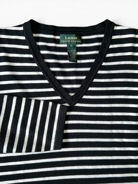 Vintage Lauren Ralph Lauren Black And White Striped V Neck 3/4 Sleeve Sweater M
